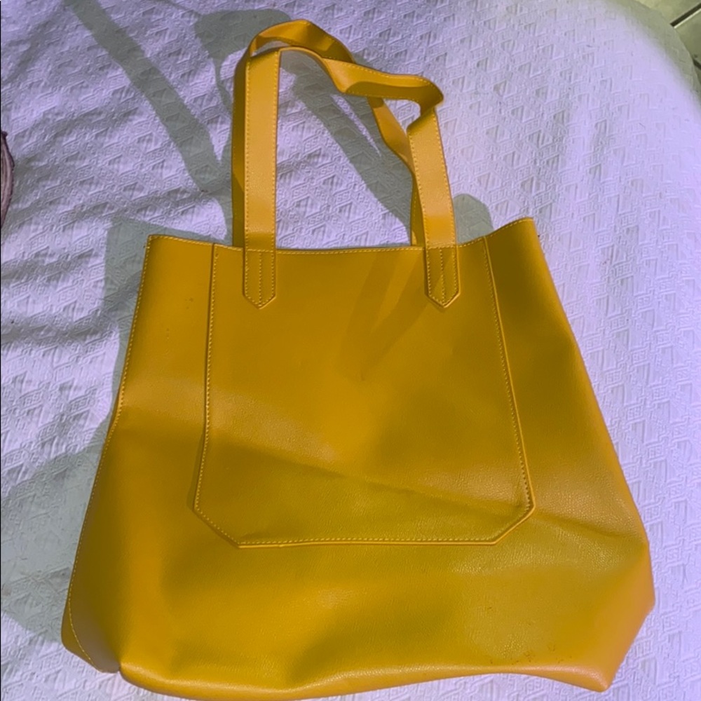 Shoulder bag